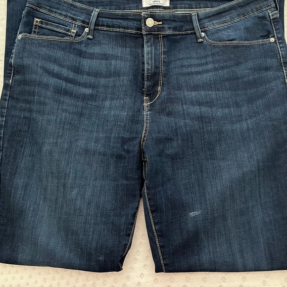 Denizen for Levi’s Bootcut Dark Wash Jeans - Picture 3 of 3